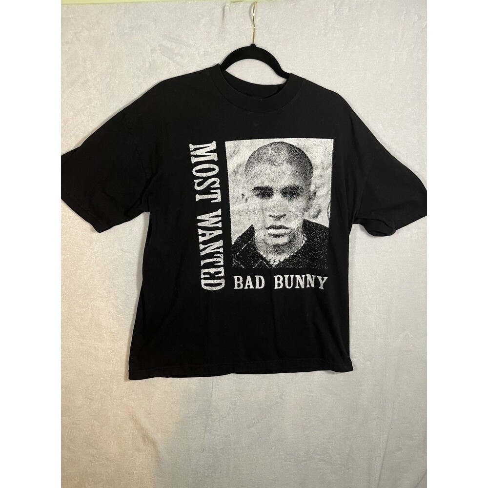 Bad Bunny Most Wanted Tour Concert 2024 Puerto Rico Tour Merch, size Large